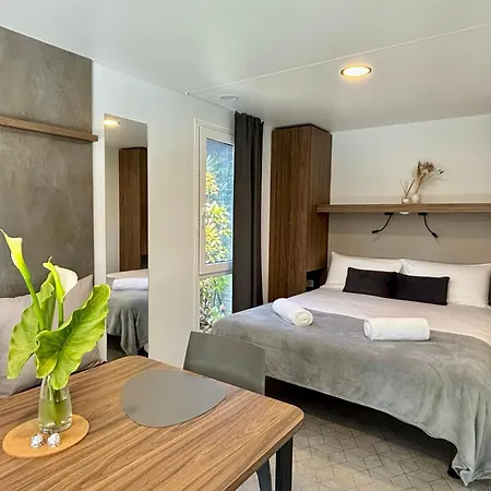 مكان تخييم Seregner Agricamping & Homes - Adults Only 18